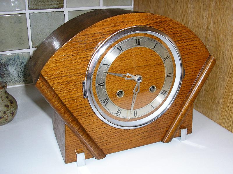 P5070001.JPG - Art Deco Mantle Clock. Cleaned & mechanically restored to its former glory after many years of neglect.