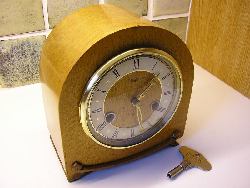 PA030002.JPG - A compact Smiths. Cleaned & serviced.