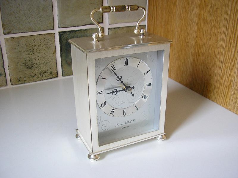 P5080001.JPG - A quartz interpretation of a Carriage Clock. Repaired & cleaned.